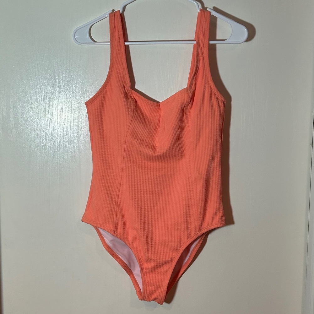 Mynah Coral Orange Textured Seersucker One Piece Swimsuit Medium Sweetheart Neck